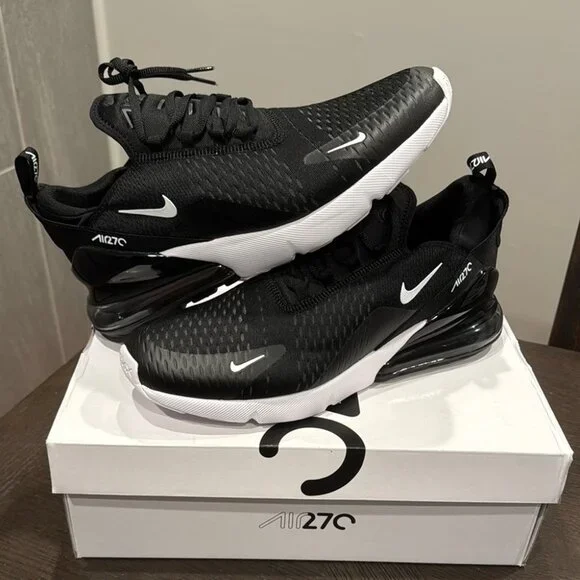 Nike Air Max 270 - Picture 1 of 6
